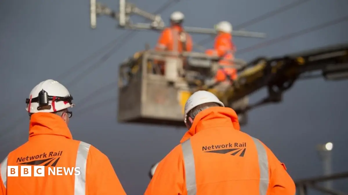 Overhead Line Fault Near Penkridge Halts Stafford to Wolverhampton Rail Services