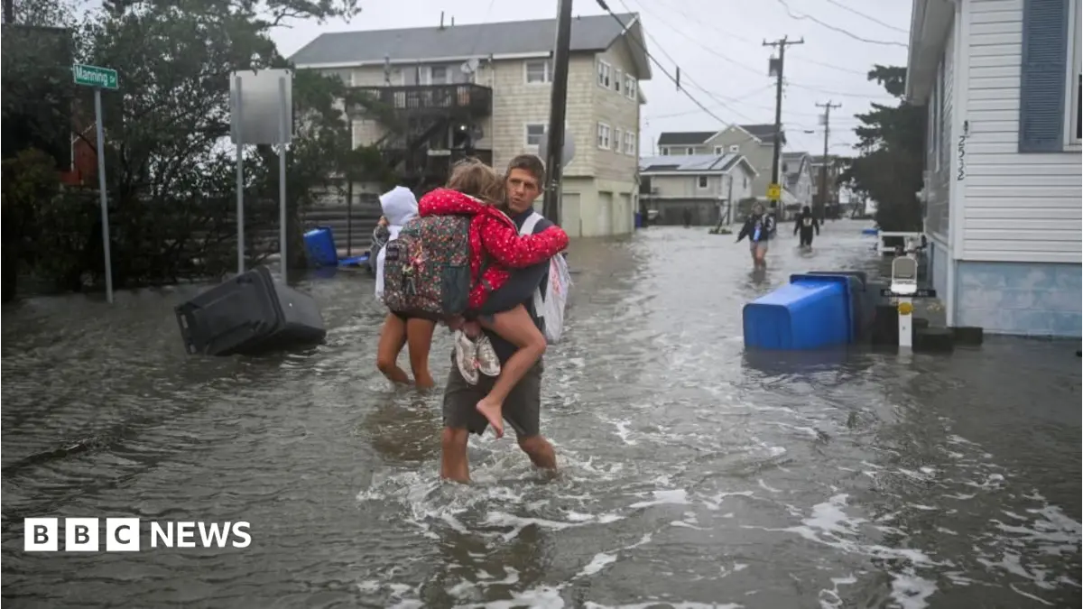 Nor'easter Storm Triggers Coastal Flooding, New York and New Jersey Declare Emergencies
