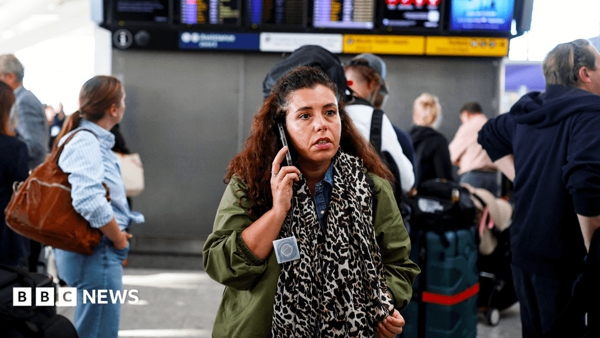 Air Traffic Control System Suffered 'Millisecond' Software Defect, Report Confirms