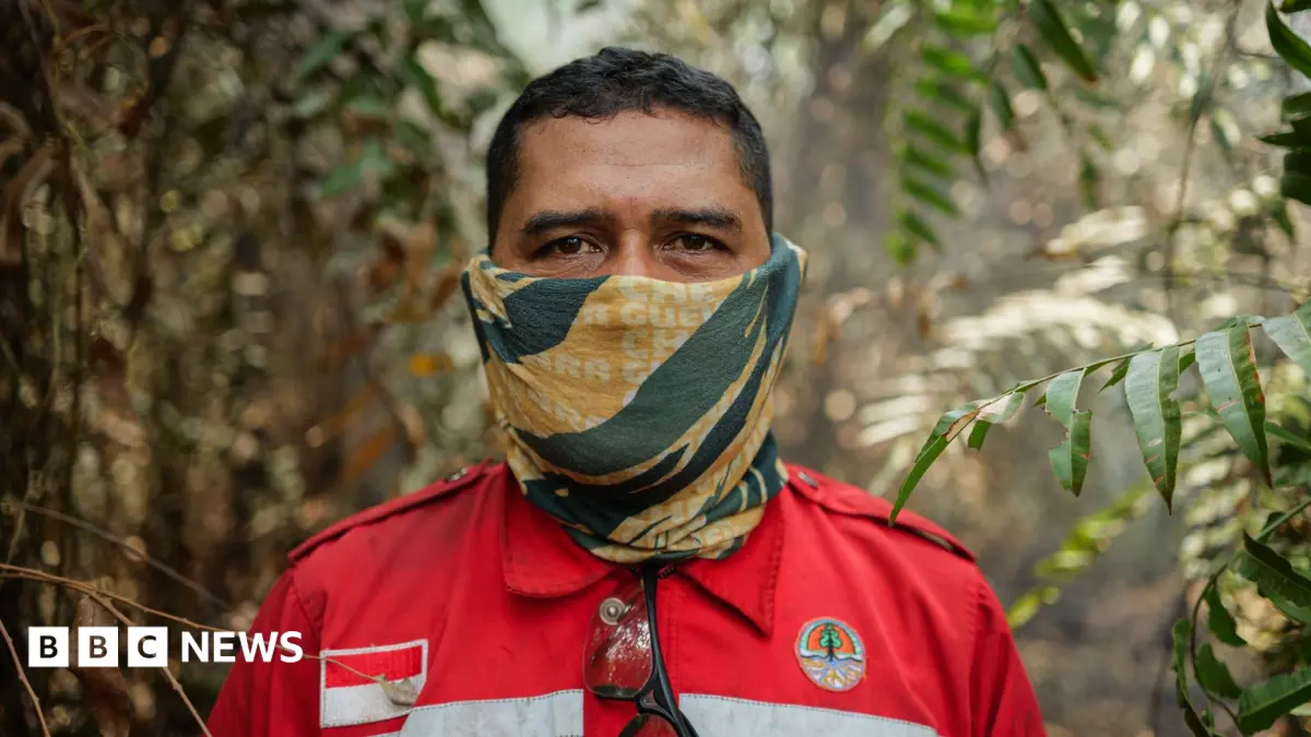 Borneo Peat Fires Release Ancient Carbon Stores, Volunteer Firefighters Face Grave Risks