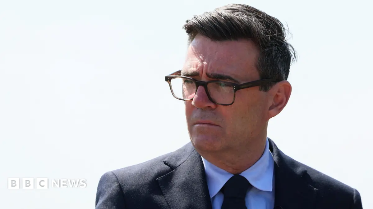 Prime Minister Burnham Expedites 'Subscription Trap' Ban Amid Cost of Living Pressures