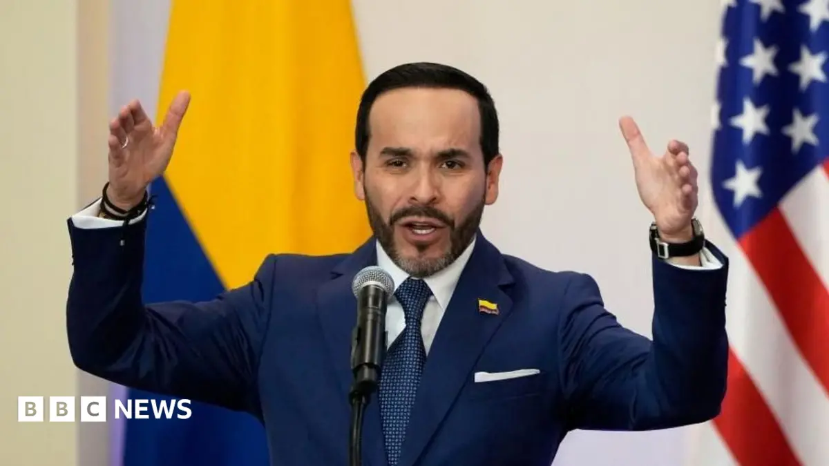 Colombian President De La Espriella Reinstates Civilian Gun Carry Permits