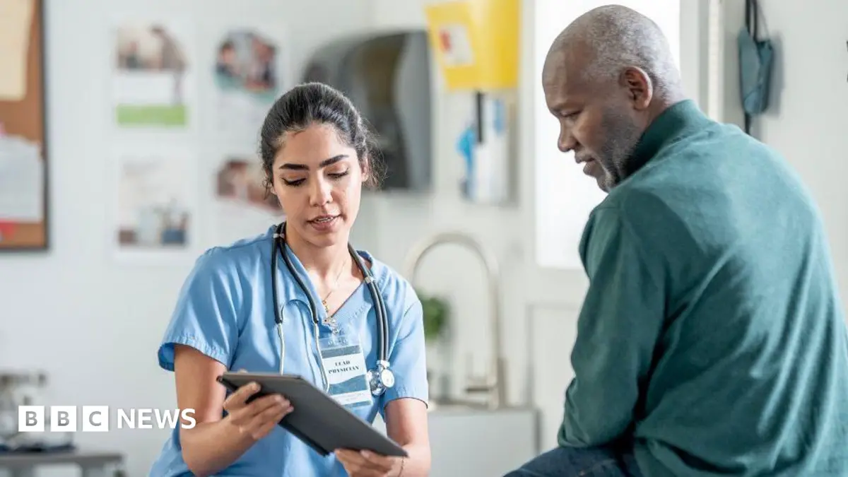England to Establish 200 Mental Health Walk-In Centres in Banks and Libraries