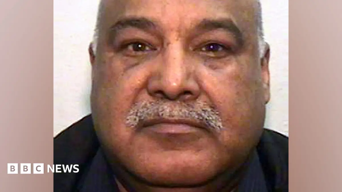 UK Government Amends Immigration Act to Deport Rochdale Grooming Gang Leader