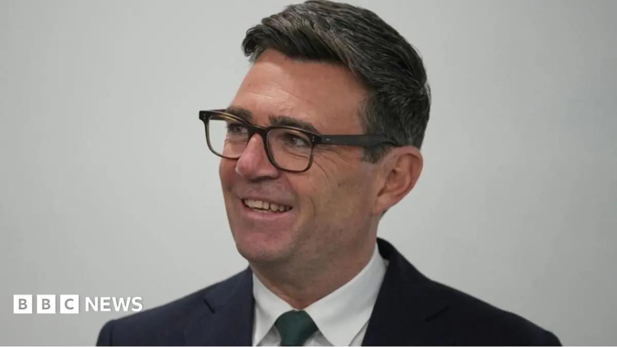 Prime Minister Burnham Begins Work at New Northern Downing Street Office