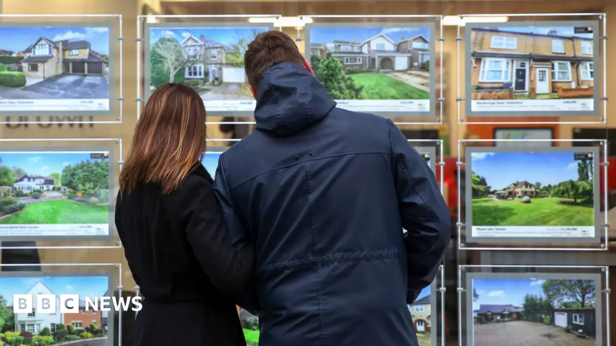 New First-Time Buyer Scheme Caps Earnings at £140,000 for Government-Backed Loans