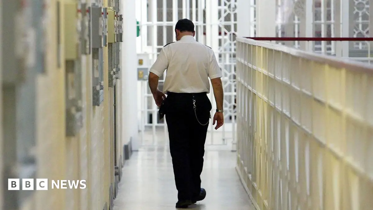 Probation Chief Warns Early Release Scheme Exacerbates Serious Crime Risk