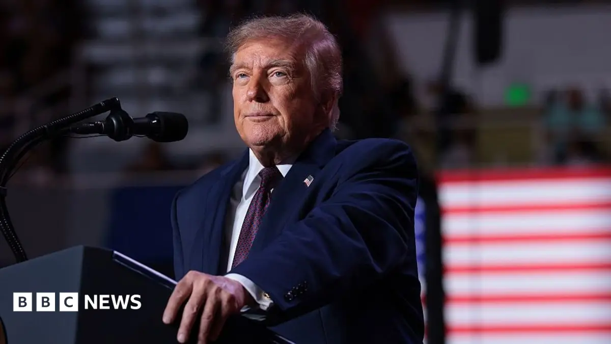 Trump Considers Russian Diesel Imports to Alleviate US Fuel Costs Before Midterms