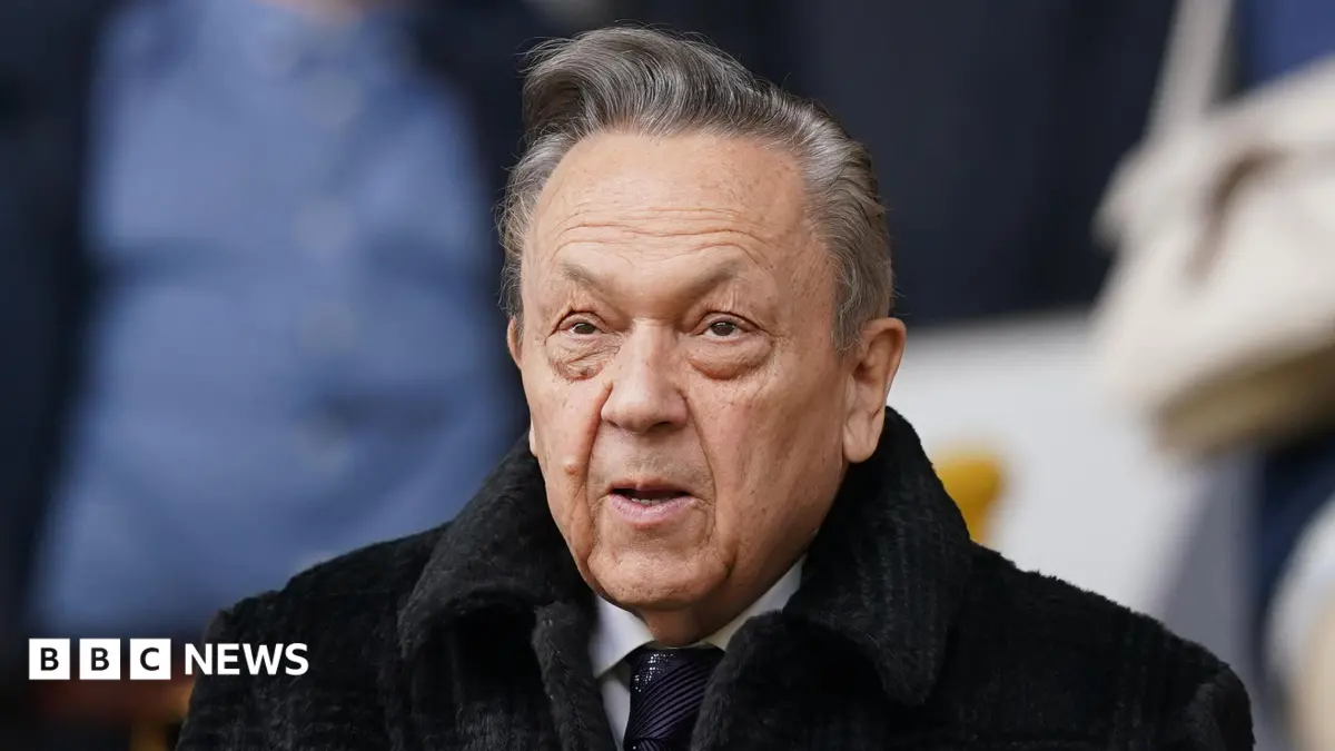 West Ham Co-Owner David Sullivan Urged to Avoid Home Matches Over Sexual Misconduct Claims
