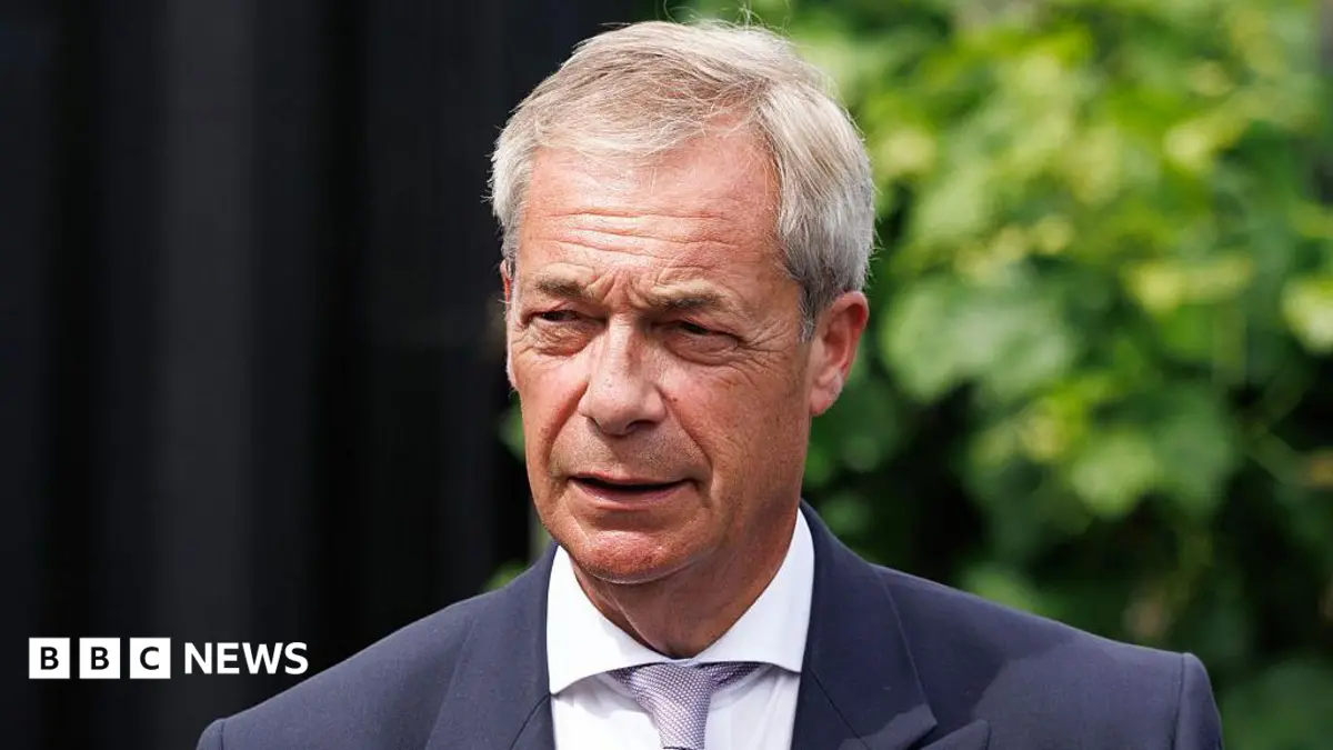 Man Arrested in South London for Threatening Nigel Farage on Social Media