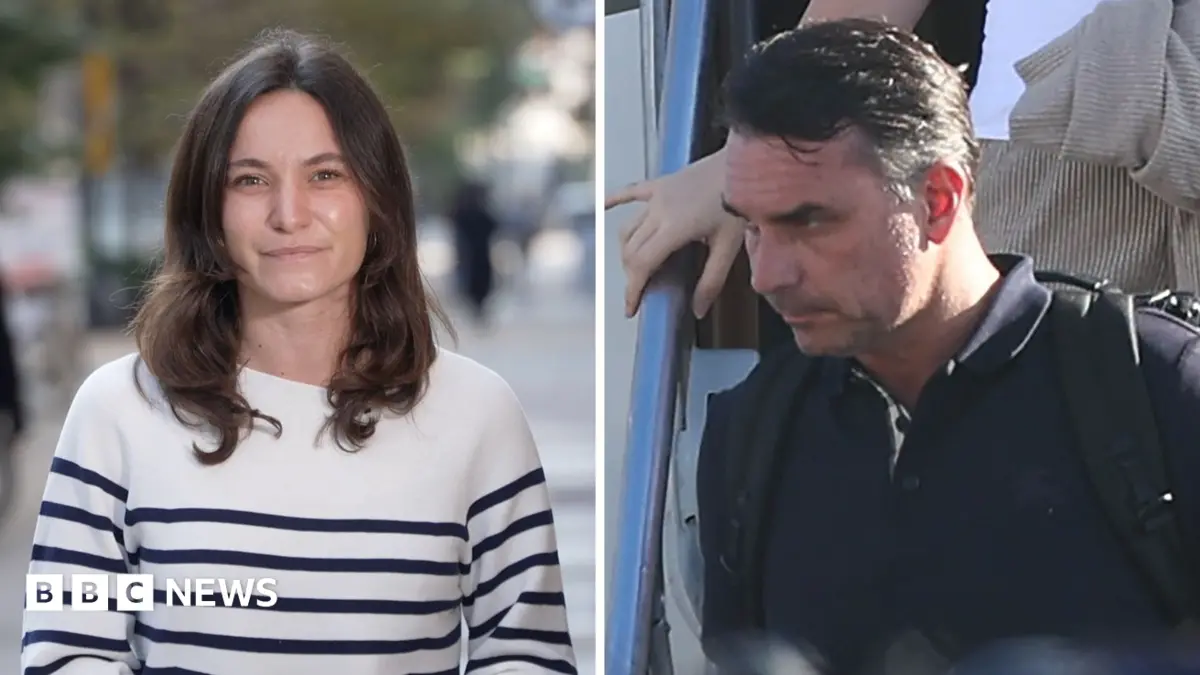 Flávio Bolsonaro Arrives in Miami Following Father's Election Defeat, Passport Surrender Order