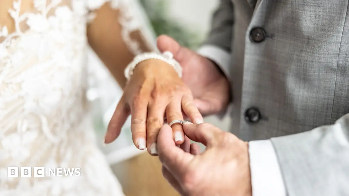 New South Wales Police Probe Shared Content Allegations on Married at First Sight Australia