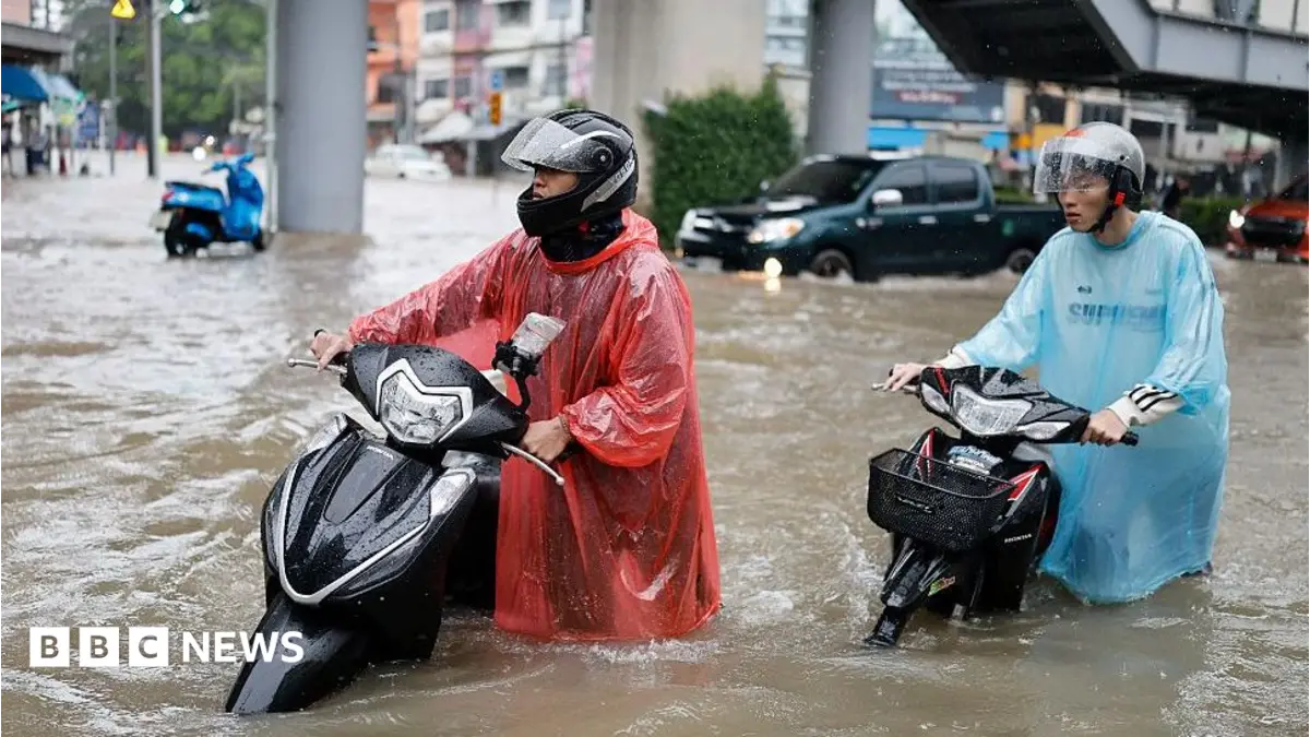 Bangkok Declares Emergency After Days of Torrential Rain Submerge Capital Roads