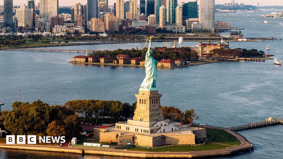 New York Man Arrested After Boat Capsizes Near Statue of Liberty, Killing Woman and Infant