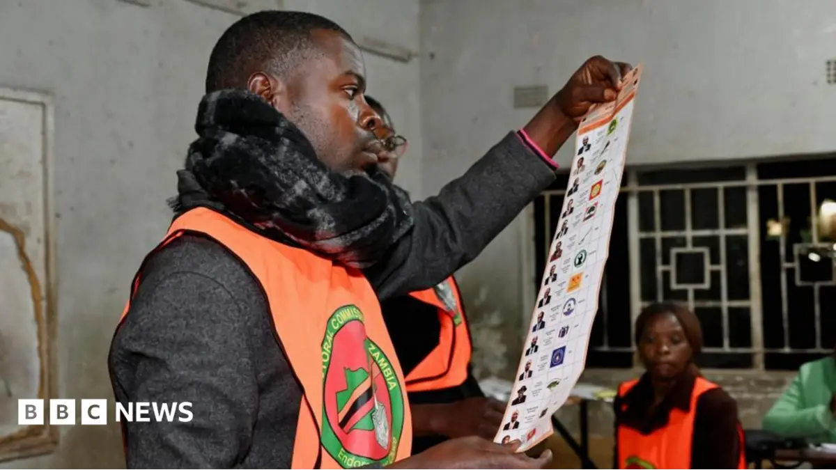 Zambian Electoral Commission Resumes Vote Count Following Polling Staff Attacks, Ballot Theft