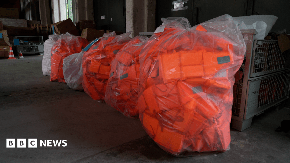 Germany Raids Smuggling Operations, Seizes Dinghies and Life Jackets