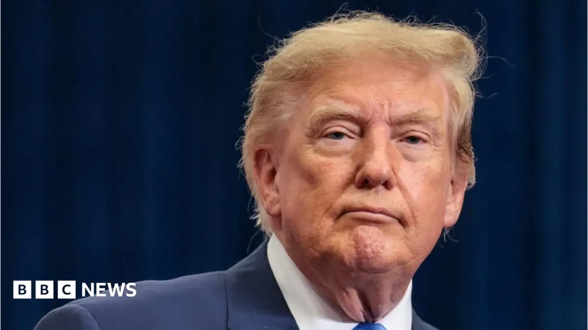 Trump Considers US Falklands Stance, UK Reaffirms Islander Self-Determination