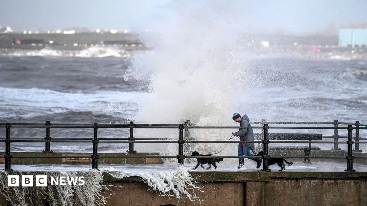 Storm Boelo Leaves 90,000 Properties Without Electricity Across Scotland and Northern England