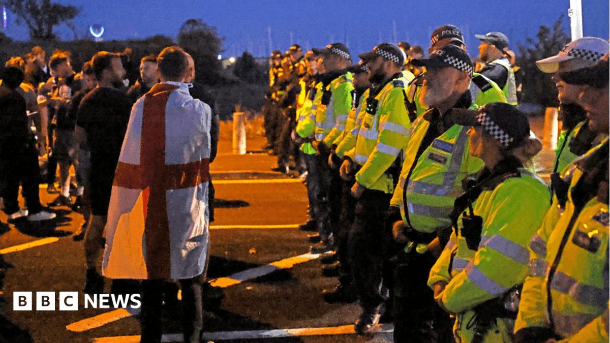 Kent Coast Sees Migrant Arrivals, Protesters Confront Officials at Dover