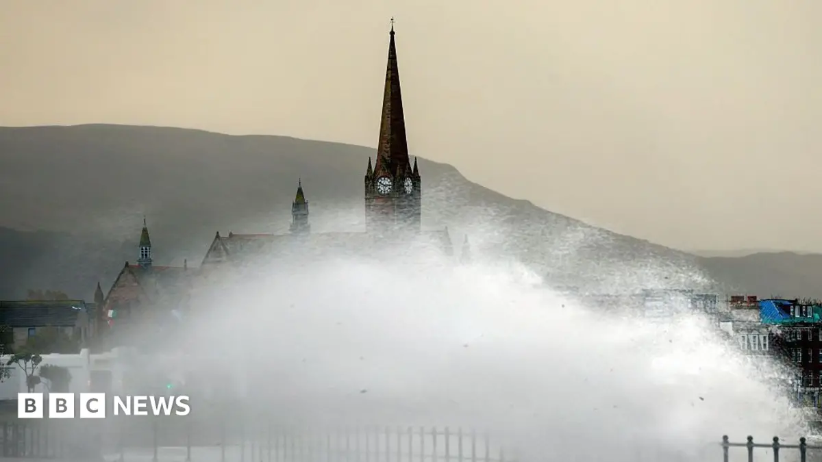 Storm Boelo Claims One Life, Leaves 160,000 UK Properties Without Electricity