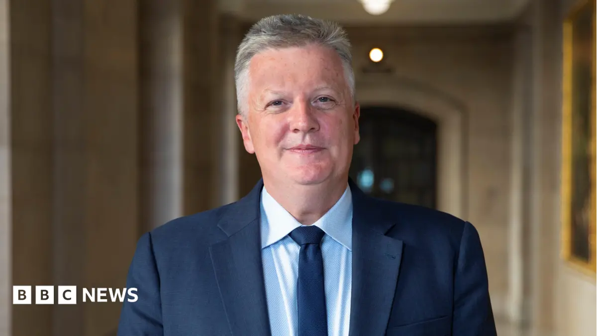 Bank of England Chief Economist Suggests Interest Rate Increase Necessary This Year