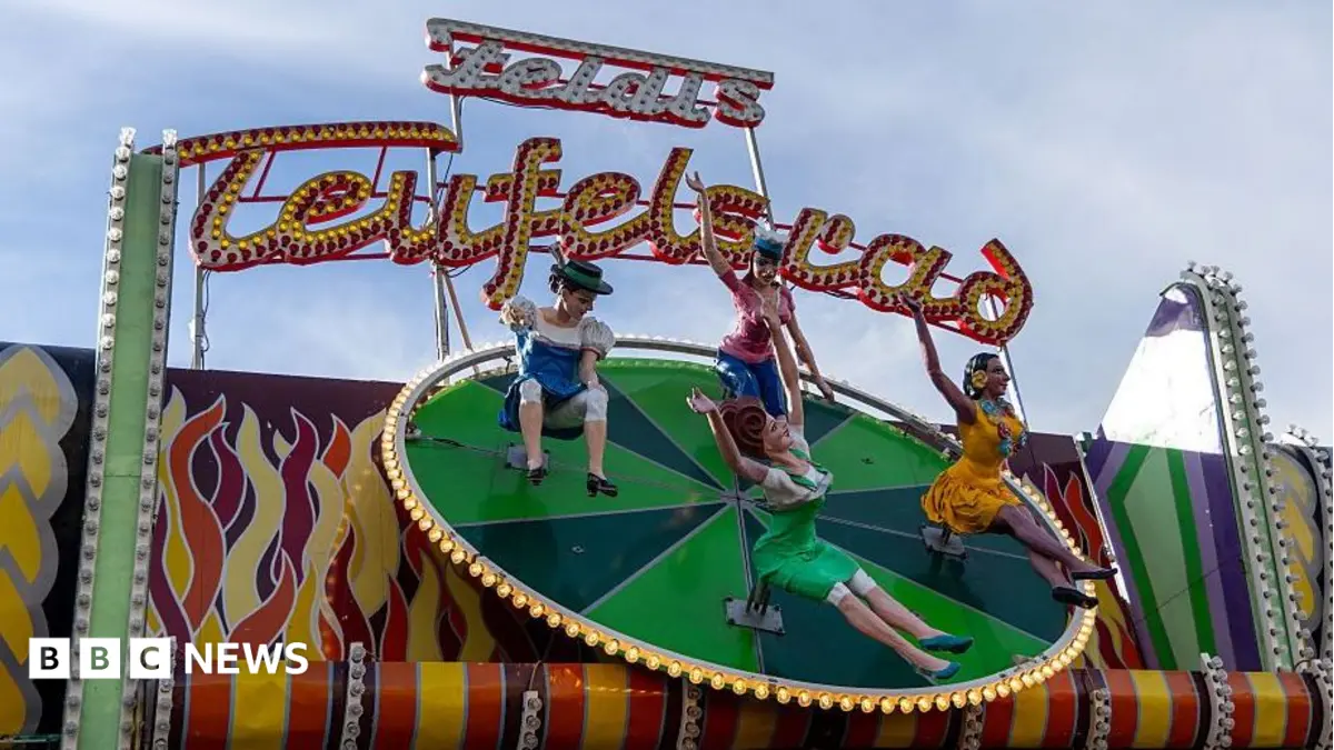Munich Oktoberfest Organisers Distribute Shorts to Combat Upskirting Incidents