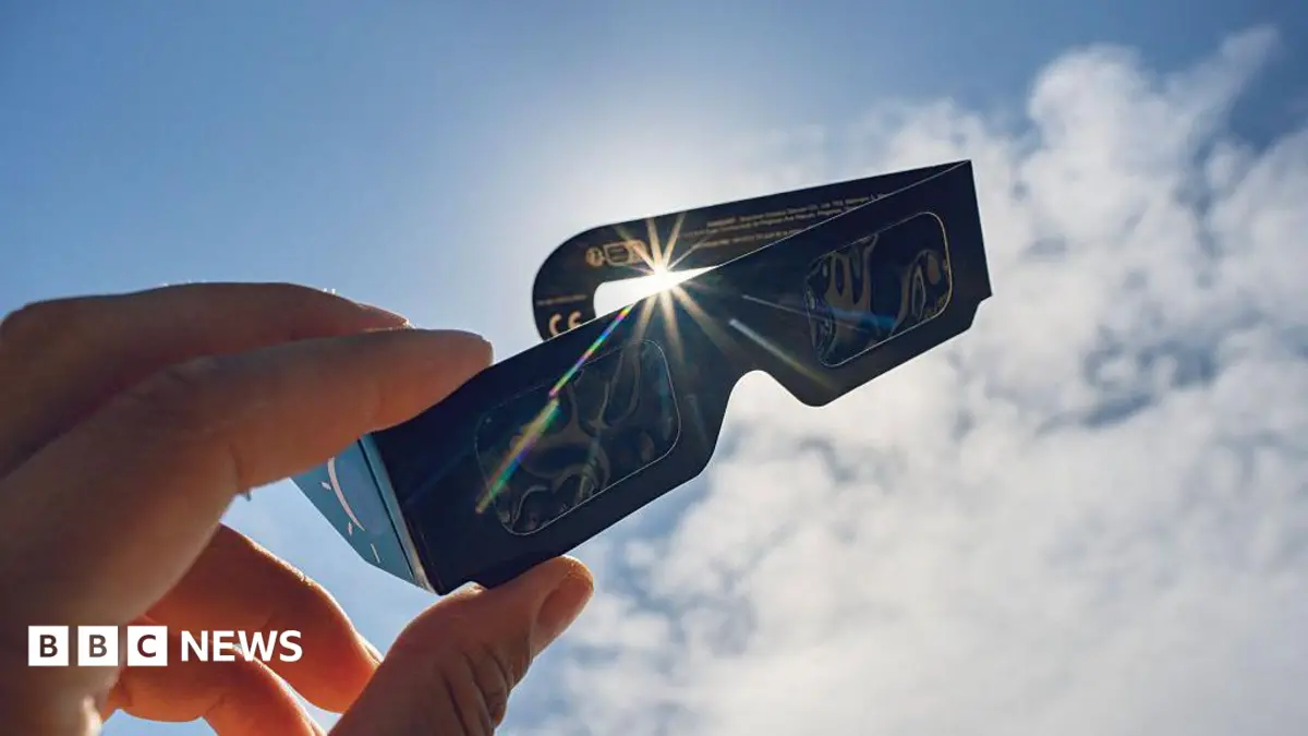 Eclipse Viewers Face Shortages: Specialist Glasses Sell Out Ahead of UK Event