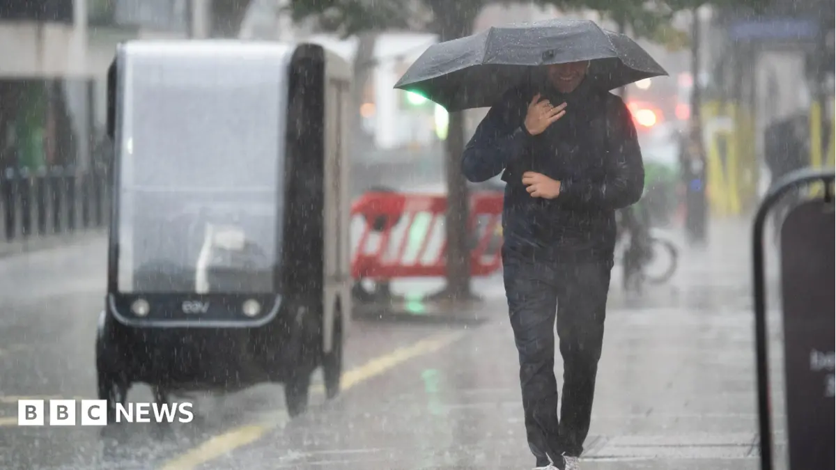 Met Office Issues Yellow Thunderstorm Warnings for Northern England, Eastern Scotland