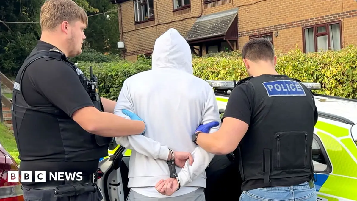 UK Police Struggle to Combat Organised Vehicle Theft Rings Stealing 130,000 Cars Annually