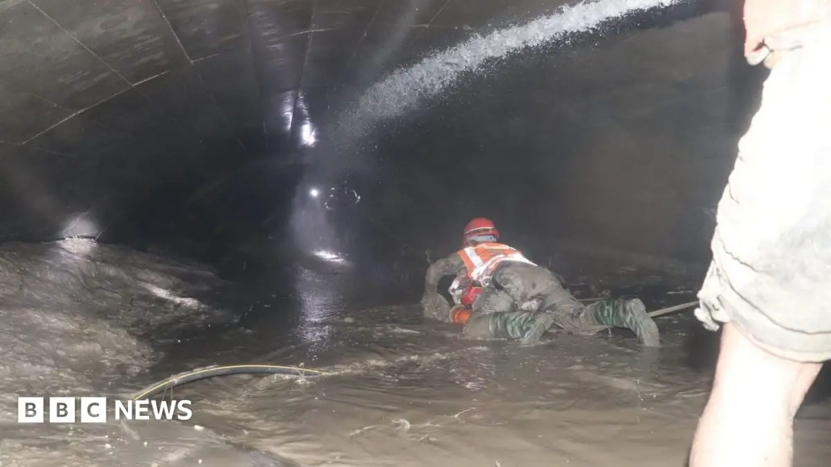 Nepal Earthquake: Rescuers Work to Free Dozens Trapped in Tunnel After Two Found Alive