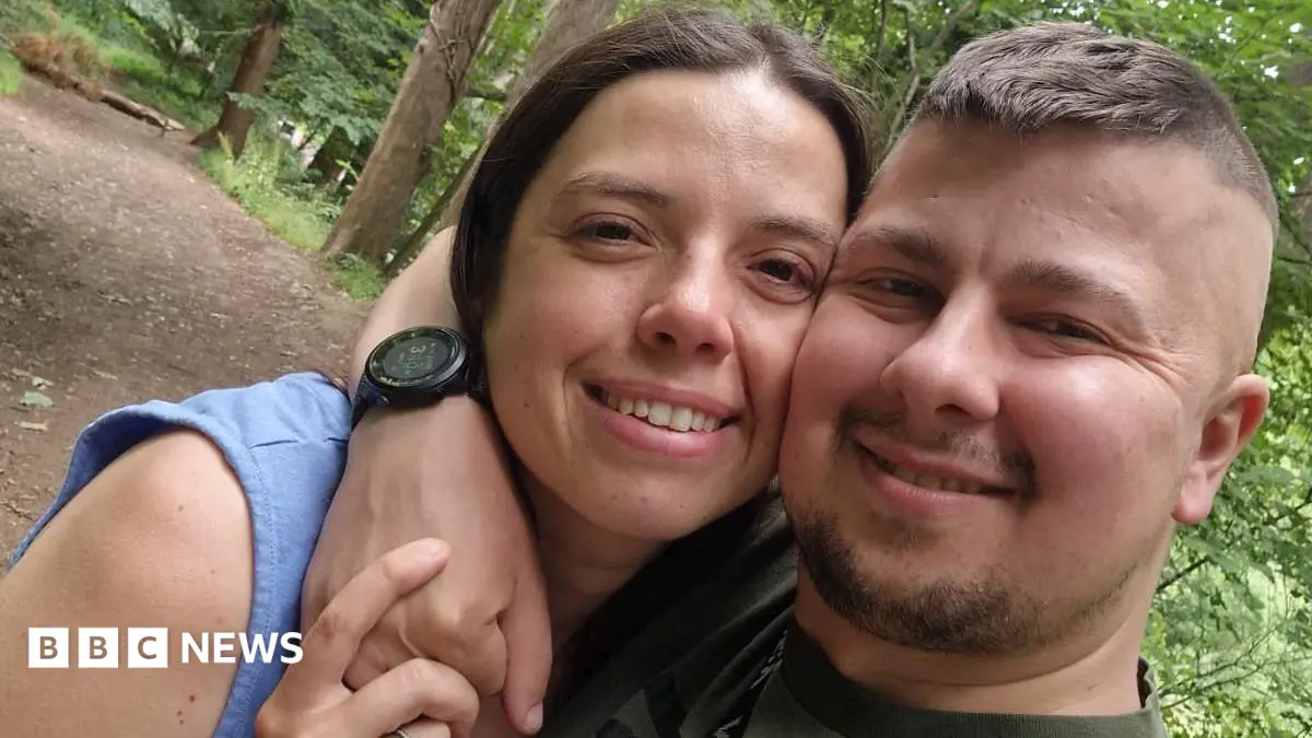 Josh Smith, 26, Diagnosed With Terminal Brain Cancer After Ten Days of Headaches