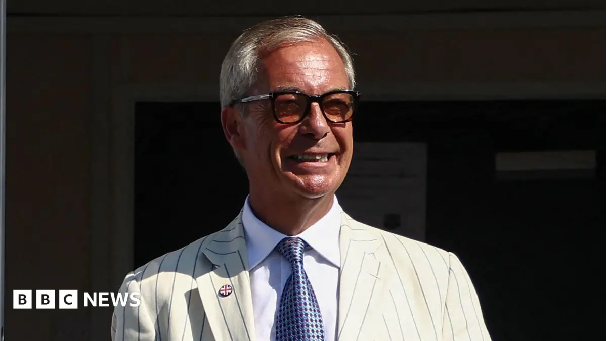Clacton MP Nigel Farage Faces Renewed Electoral Commission Inquiry Over £5 Million Donation