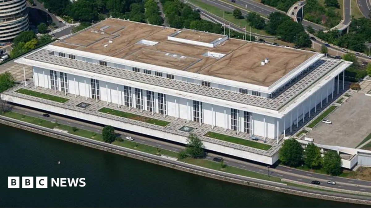 US Justice Department Threatens Kennedy Center Demolition Over Renovation Dispute