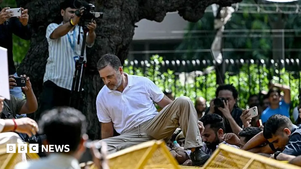 Indian Police Detain Opposition Leaders Protesting Election Commissioner Gyanesh Kumar