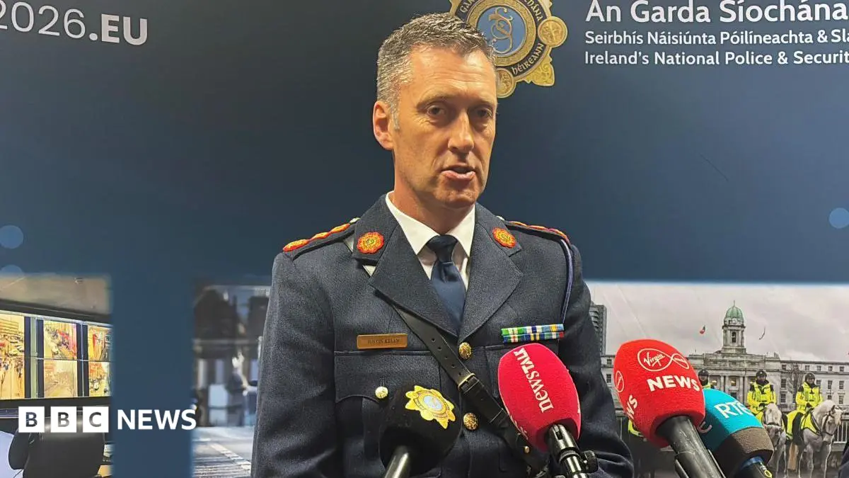 Irish Police Intercept Car Bomb in Monaghan, Arrest Two in Dissident Republican Operation