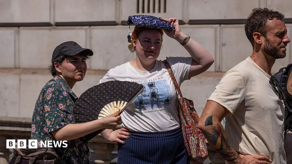 UK Experiences Hottest June Day for Third Consecutive Day as Suffolk Reaches 37.3C