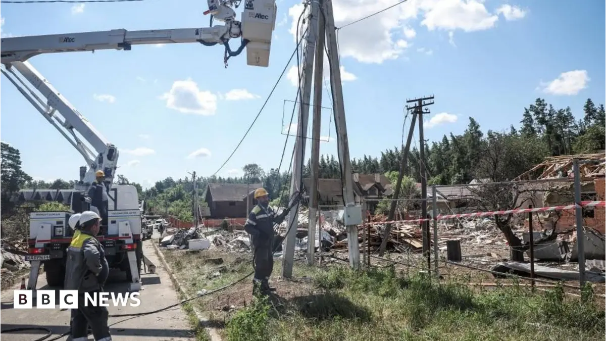 Moscow Silent on Trump's Ukraine Energy Ceasefire Proposal Amidst Continued Strikes