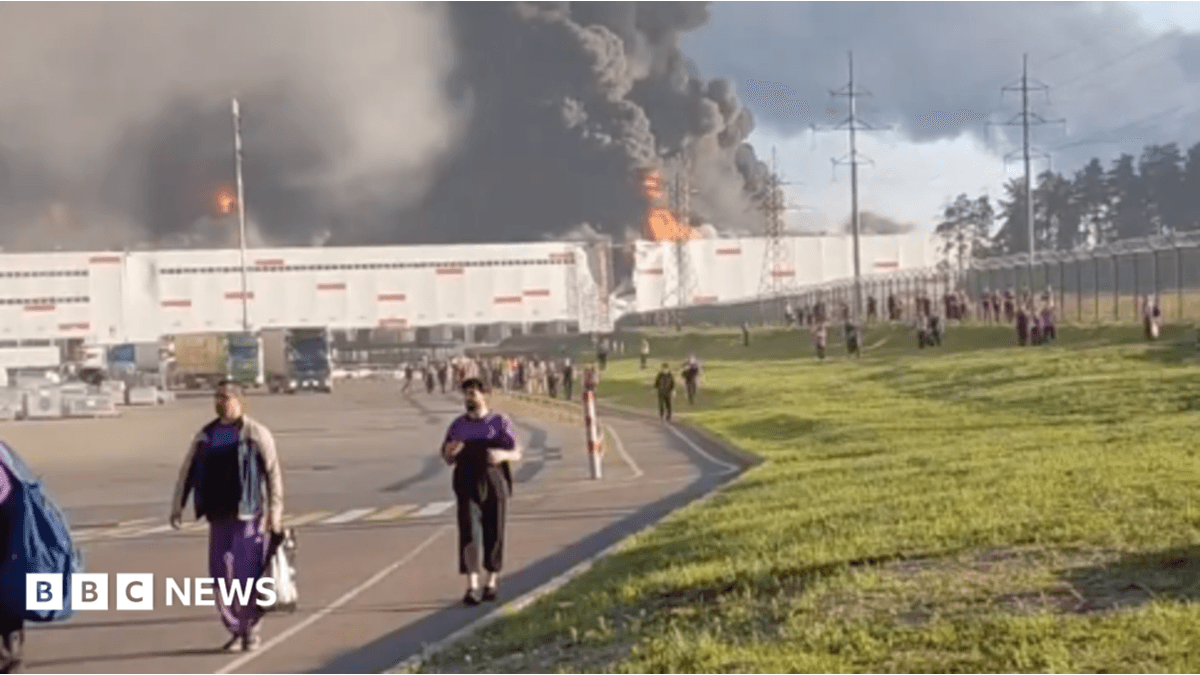 Ukrainian Drones Strike Russian Wildberries Warehouses Near Moscow and Tambov