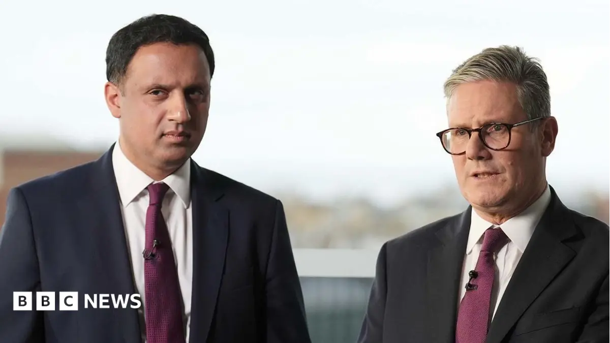 Anas Sarwar Affirms Pride in Starmer Collaboration After Resignation Demand
