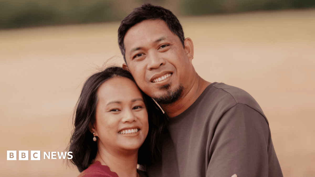 Pastor Struck by Falling Arch at Christian Festival, Inquest Hears