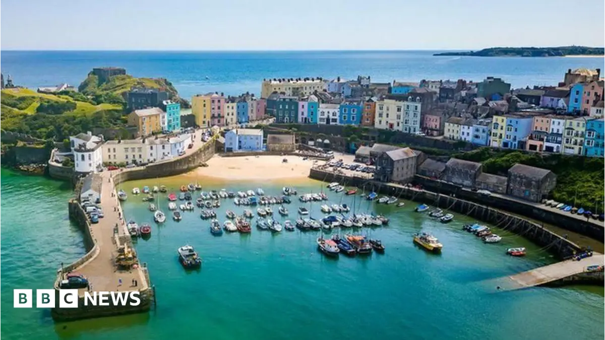 Welsh Government Reviews 182-Day Holiday Let Tax Rule After Industry Criticism