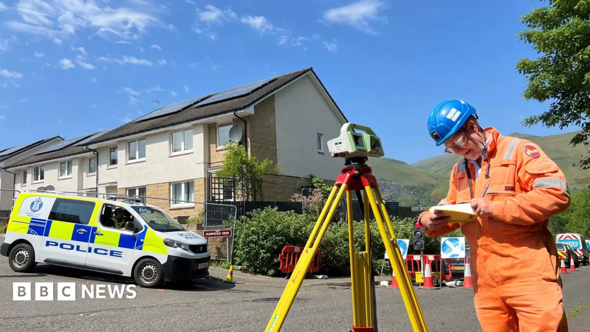 Coalsnaughton Demolitions Begin: Two Streets to Be Razed Due to Mining Subsidence