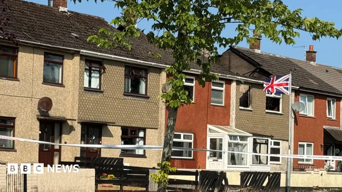 Northern Ireland Fire Service Responds to Over 300 Calls in Seven Hours