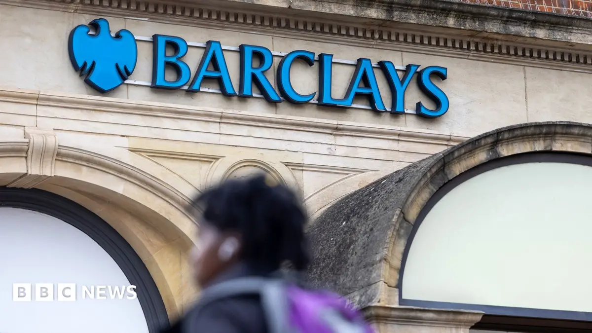 Barclays Axes 5,000 Jobs, Shifts Towards Artificial Intelligence Integration