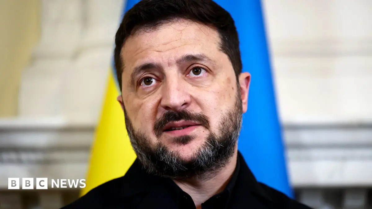Ukraine Resumes Oil Refinery Strikes After New Russian Attacks, Zelensky Confirms