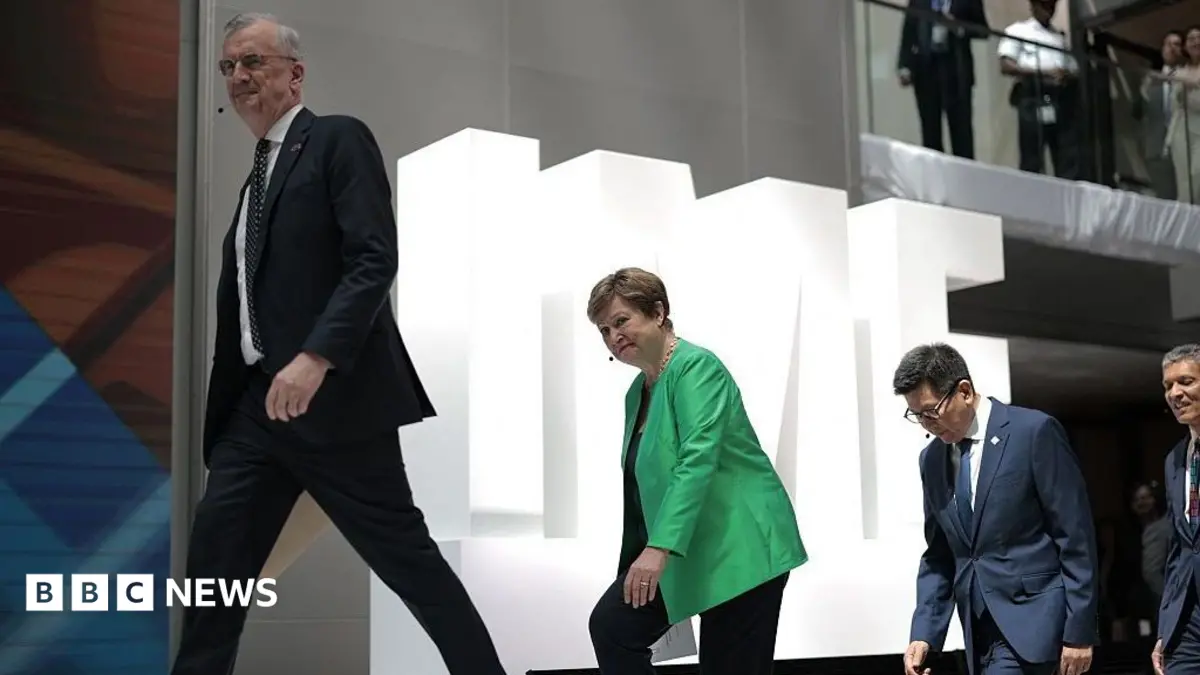 Global Finance Leaders Grapple with China Slowdown and AI Disruptions at IMF Summit
