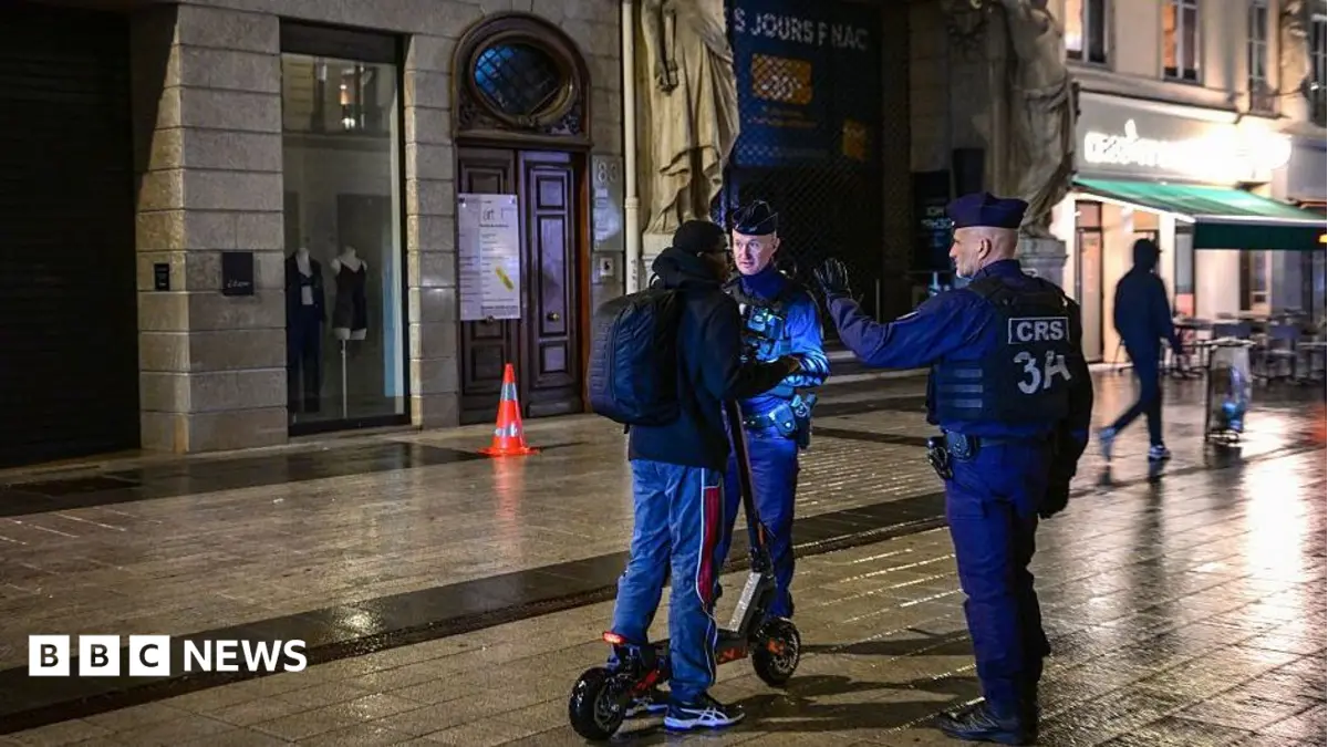 French Authorities Impose Curfews, Public Transport Suspended After Widespread Rioting