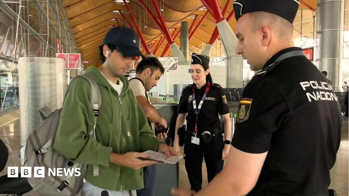 Spain Establishes Border Checks on Italy Arrivals After Ceuta Migrant Influx