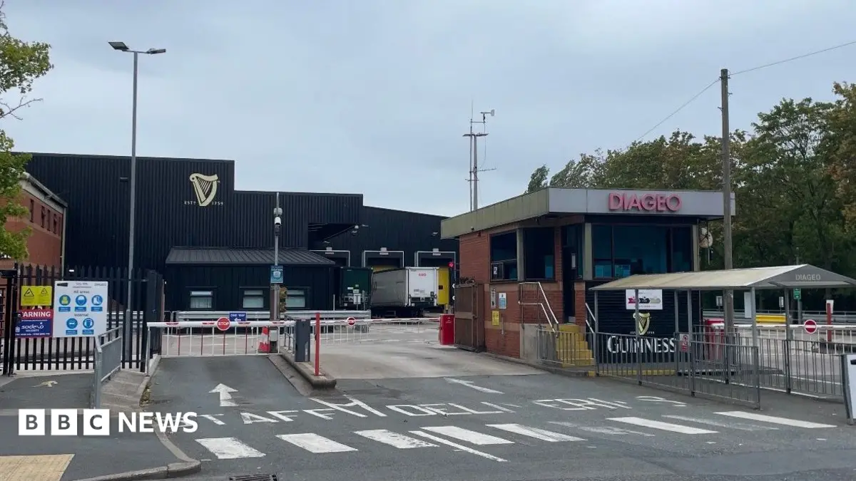 Runcorn Depot Loses 70,000 Pints Guinness as Thieves Abscond with Two Lorries