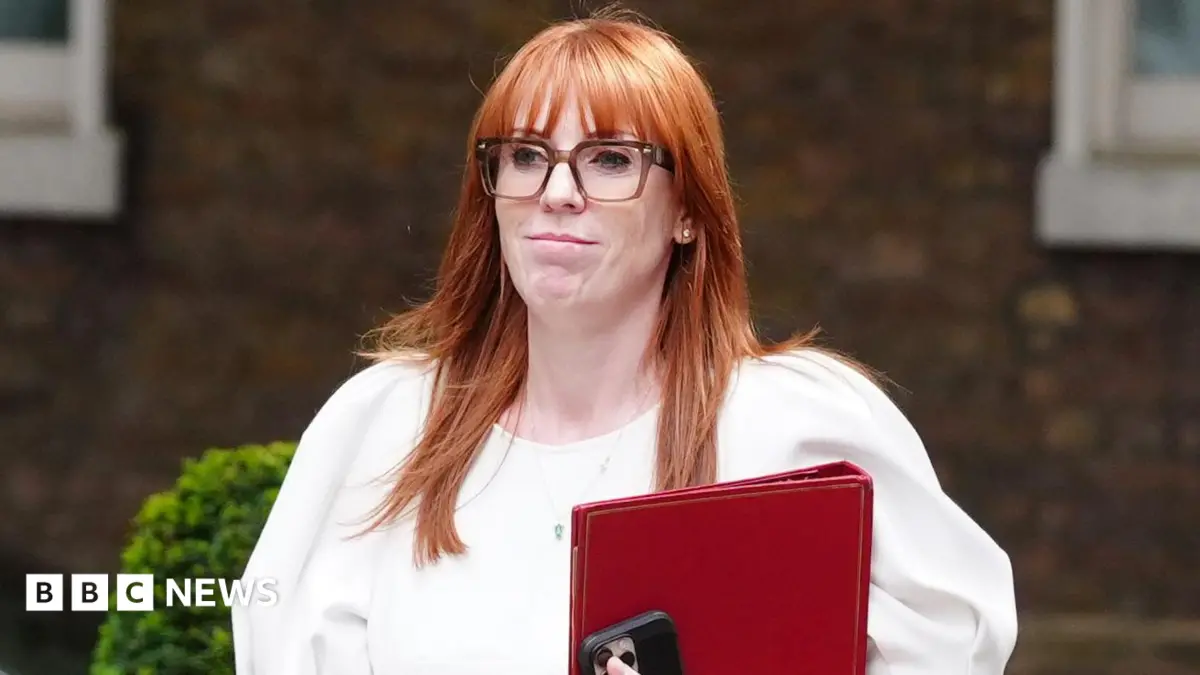 Angela Rayner Reappointed to Cabinet as Deputy Prime Minister, Housing Secretary